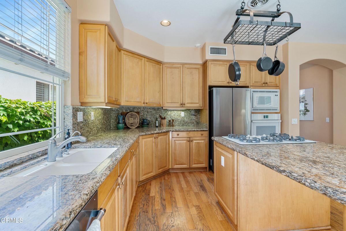810 La Vina Lane — photo 19