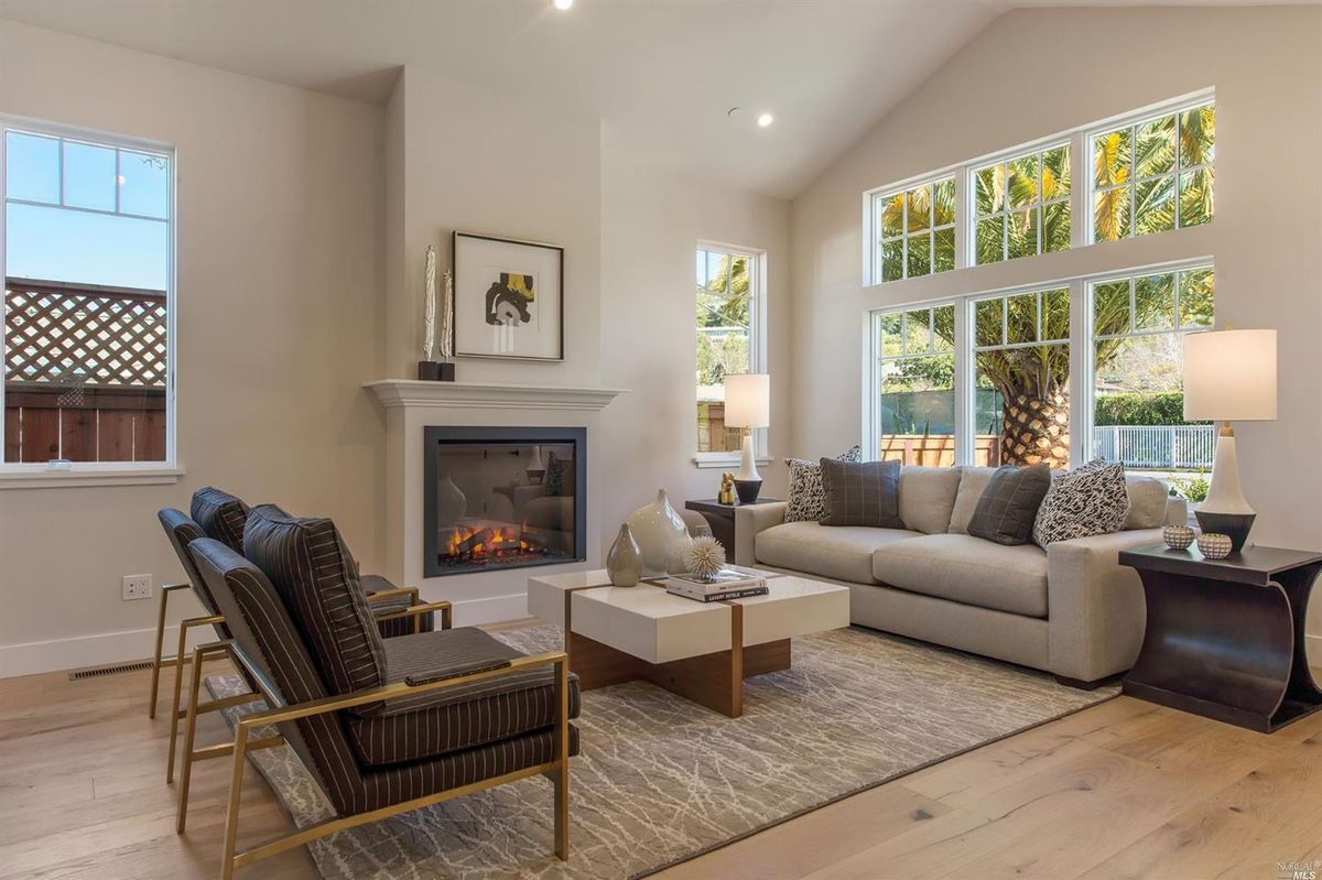 331 Forbes Avenue — photo 4
