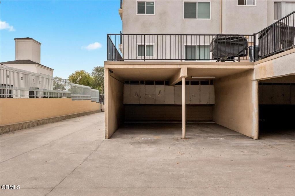1115 Cordova Street, Unit 300 — photo 48