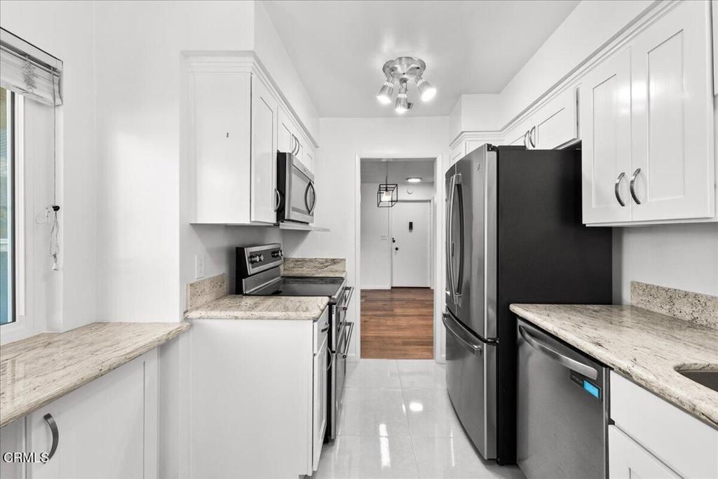 1115 Cordova Street, Unit 300 — photo 21