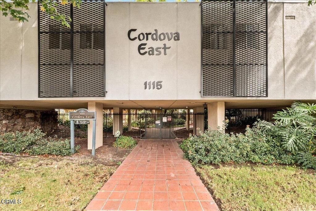 1115 Cordova Street, Unit 300 — photo 37