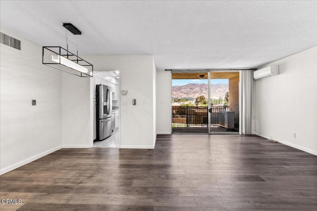 1115 Cordova Street, Unit 300 — photo 11