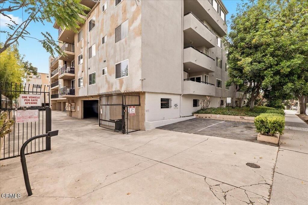 1115 Cordova Street, Unit 300 — photo 47