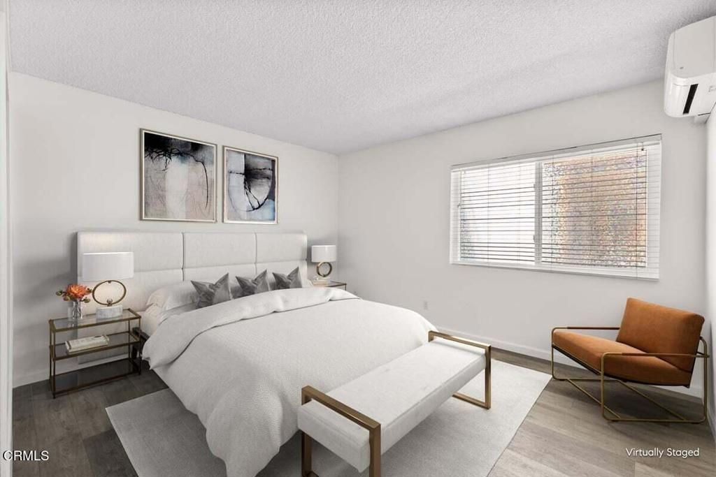 1115 Cordova Street, Unit 300 — photo 5