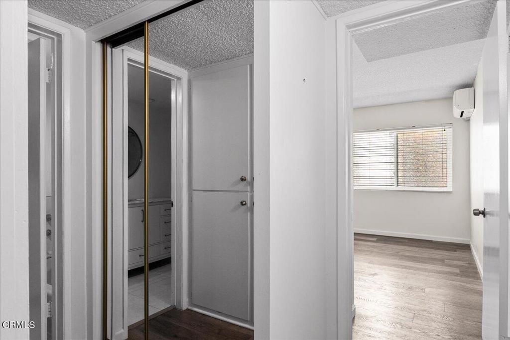 1115 Cordova Street, Unit 300 — photo 22