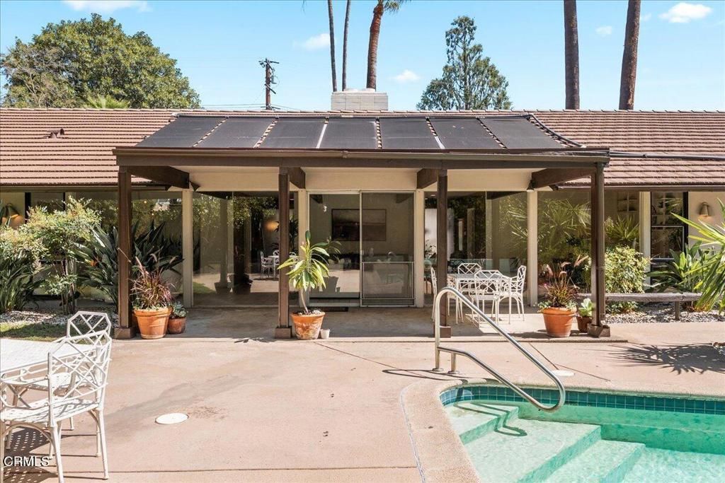 1563 Sierra Madre Villa Avenue — photo 67