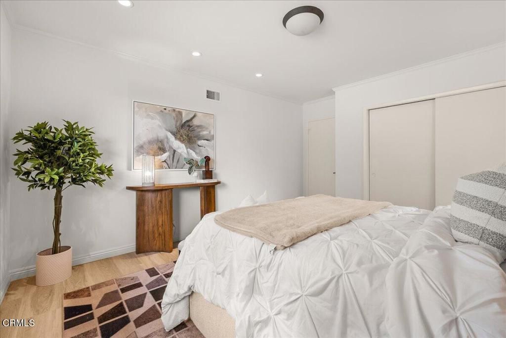 1563 Sierra Madre Villa Avenue — photo 57