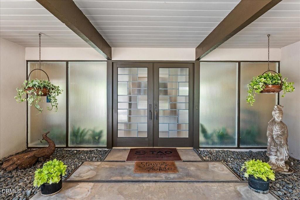 1563 Sierra Madre Villa Avenue — photo 10
