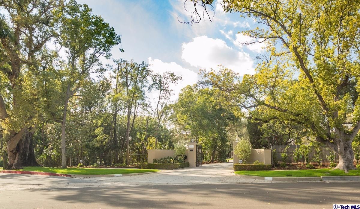 1 Oak Knoll Terrace — photo 13