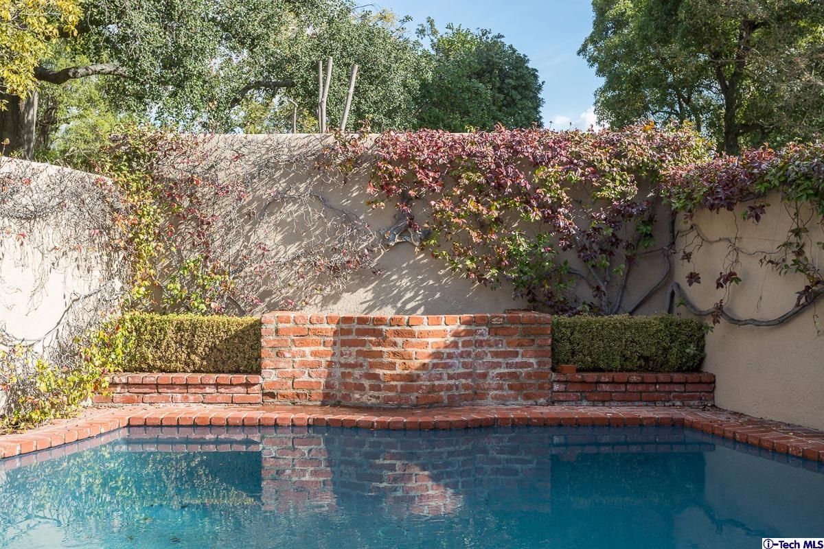 1 Oak Knoll Terrace — photo 35