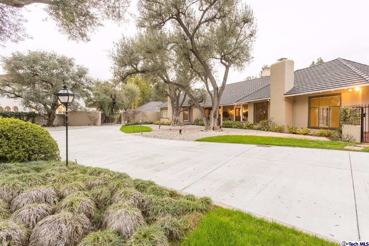 1 Oak Knoll Terrace — photo 78
