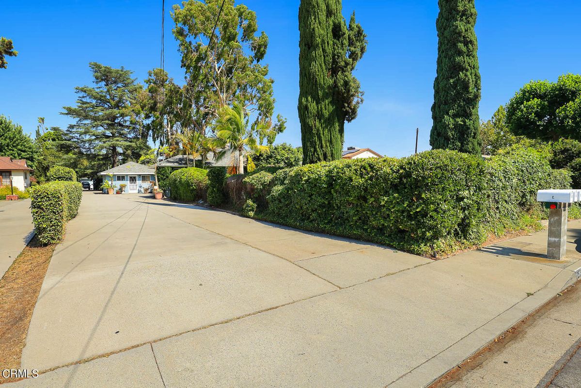 2600 South 10th Avenue — photo 5